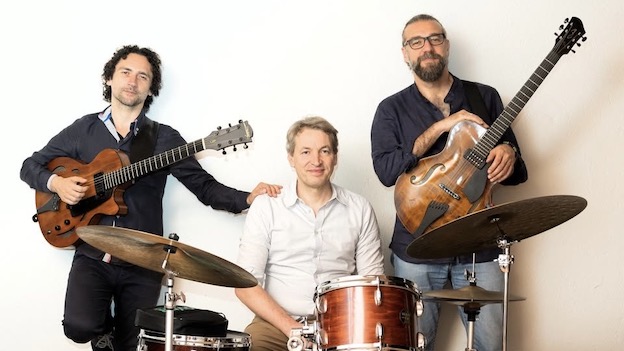 ameno blue mong fest ago 25